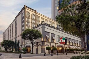 romantic-hotels-in-mexico-city-four-seasons