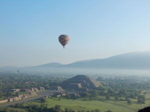 flights-to-teotihuacan-3